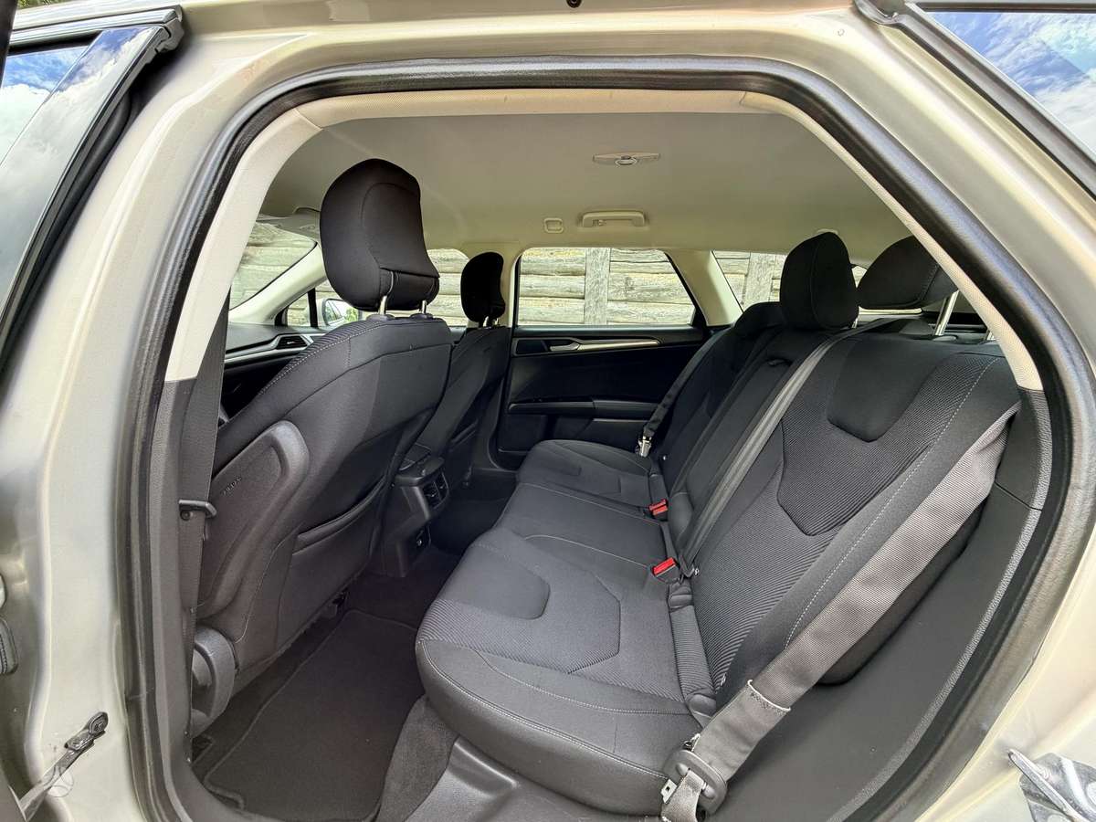Ford Mondeo, 2.0 l., Универсал