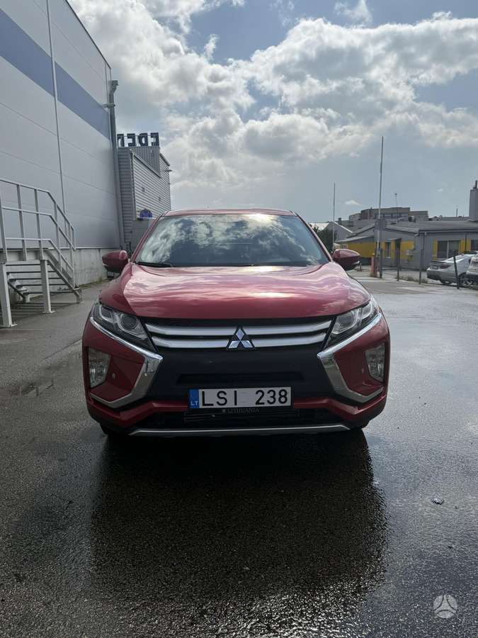 Mitsubishi Eclipse Cross, 1.5 l., off-road / crossover