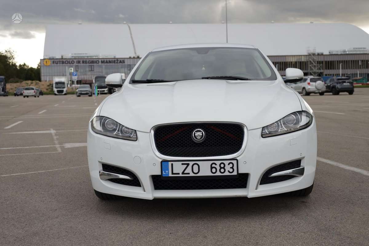Jaguar XF, 2.2 l., Седан