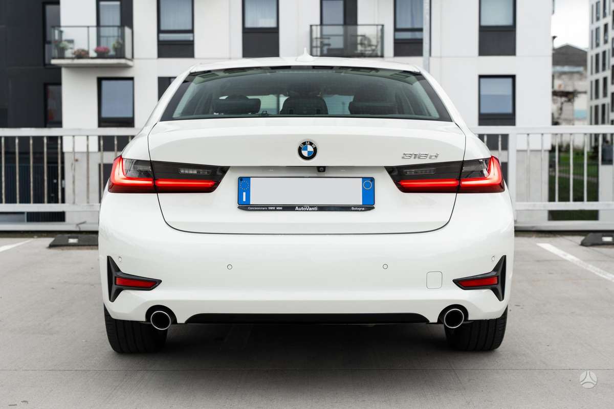 BMW 320, 2.0 l., Седан