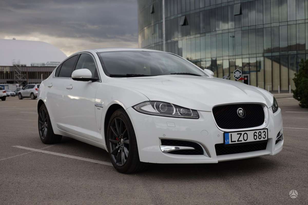 Jaguar XF, 2.2 l., Седан