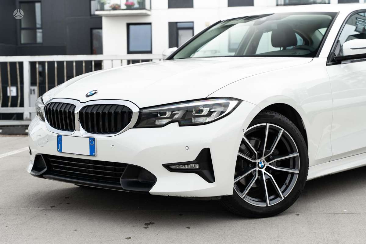 BMW 320, 2.0 l., Седан
