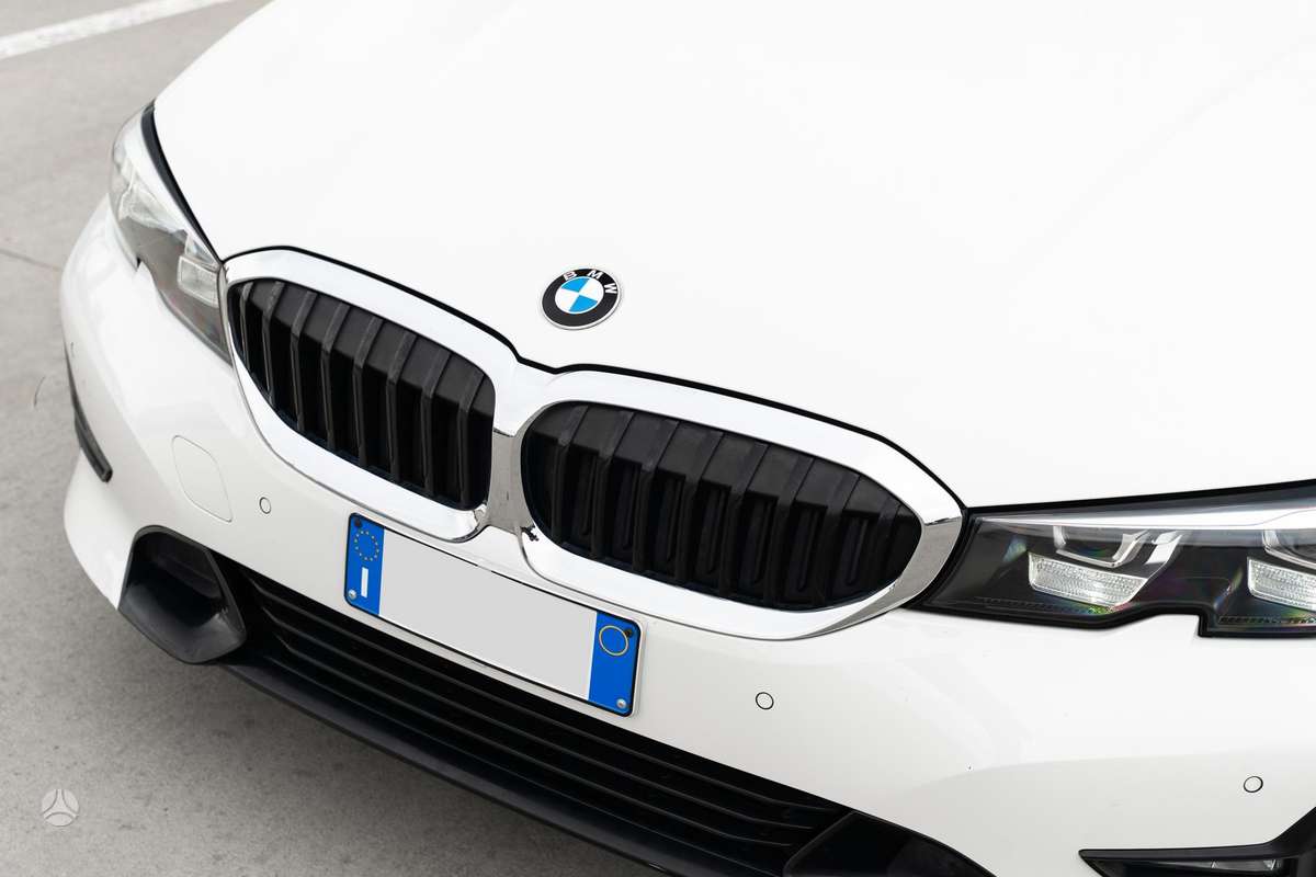 BMW 320, 2.0 l., Седан