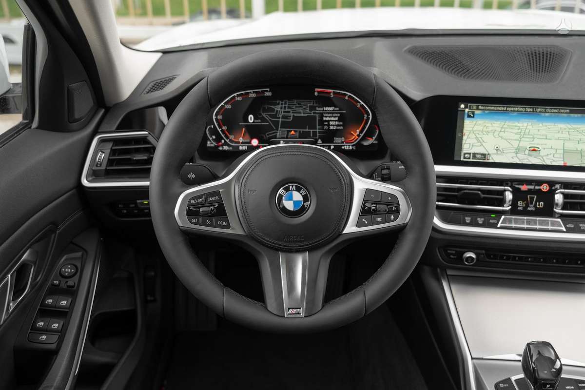 BMW 320, 2.0 l., Седан