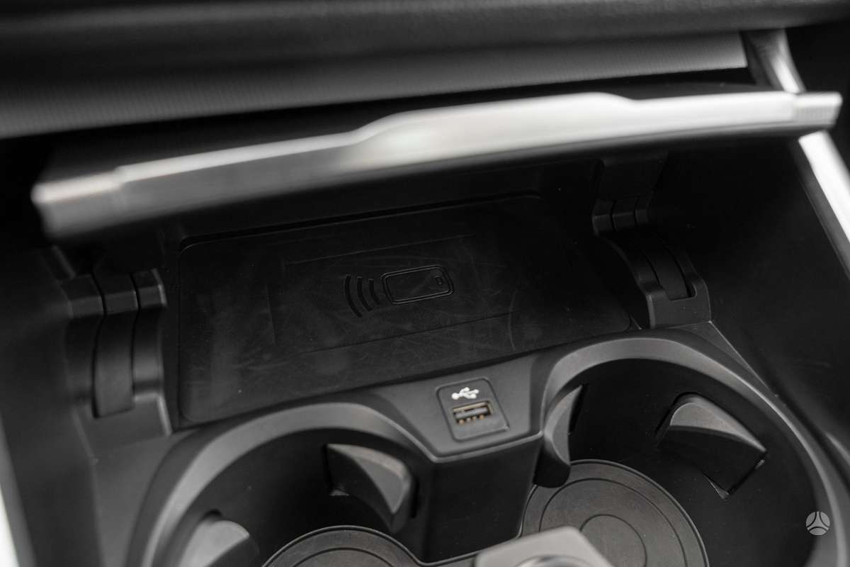 BMW 320, 2.0 l., Седан