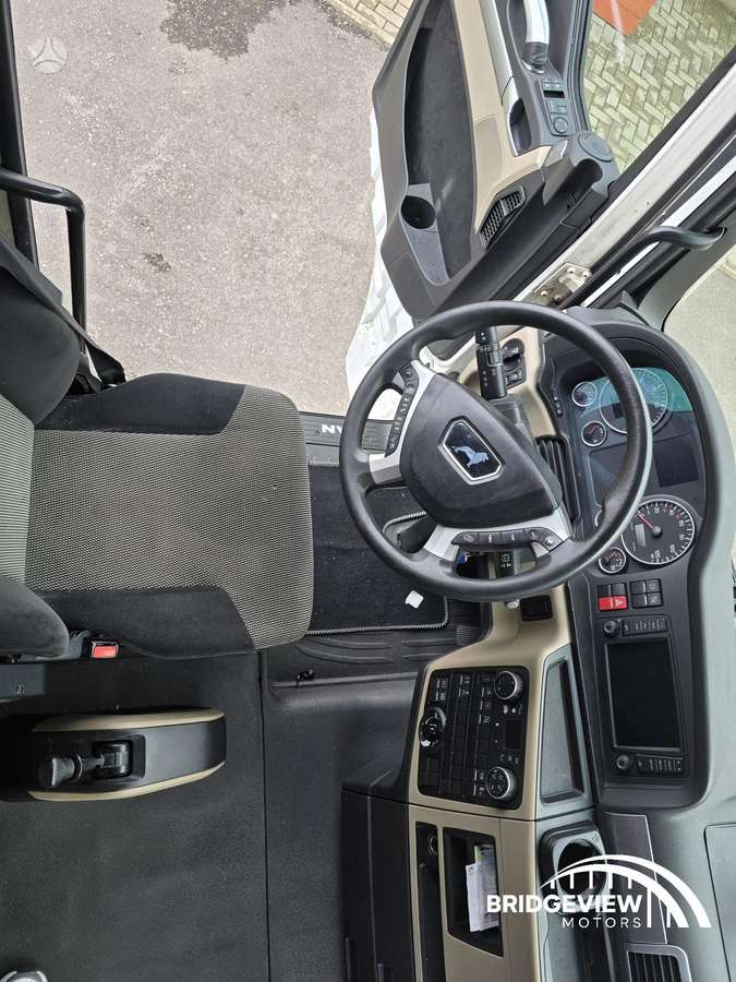 MAN TGX 18.500, double sleeper