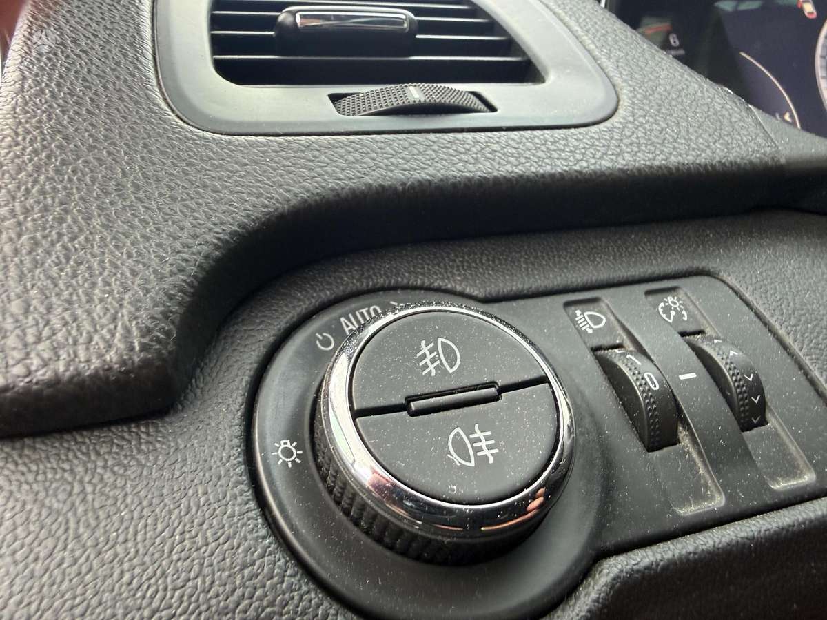 Opel Insignia, 2.0 l., Универсал