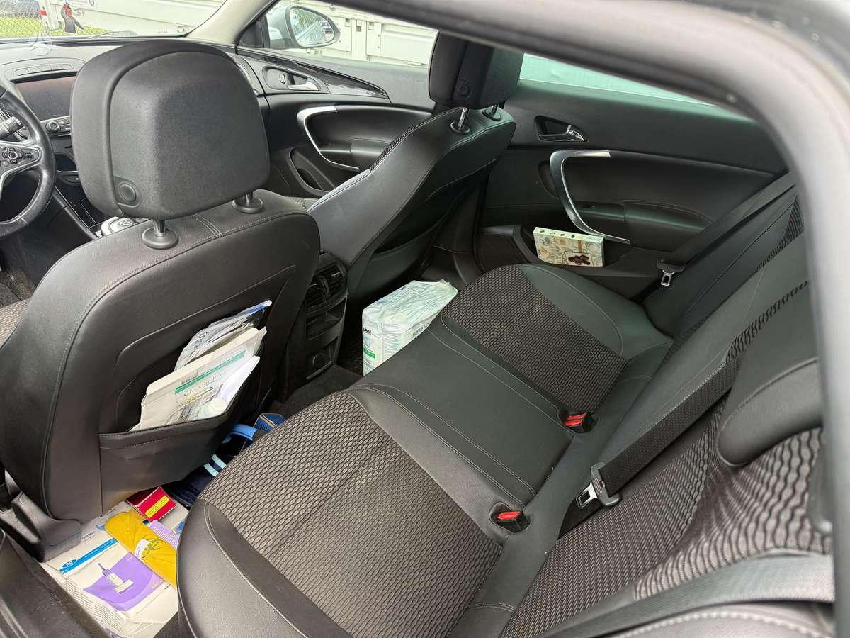 Opel Insignia, 2.0 l., Универсал