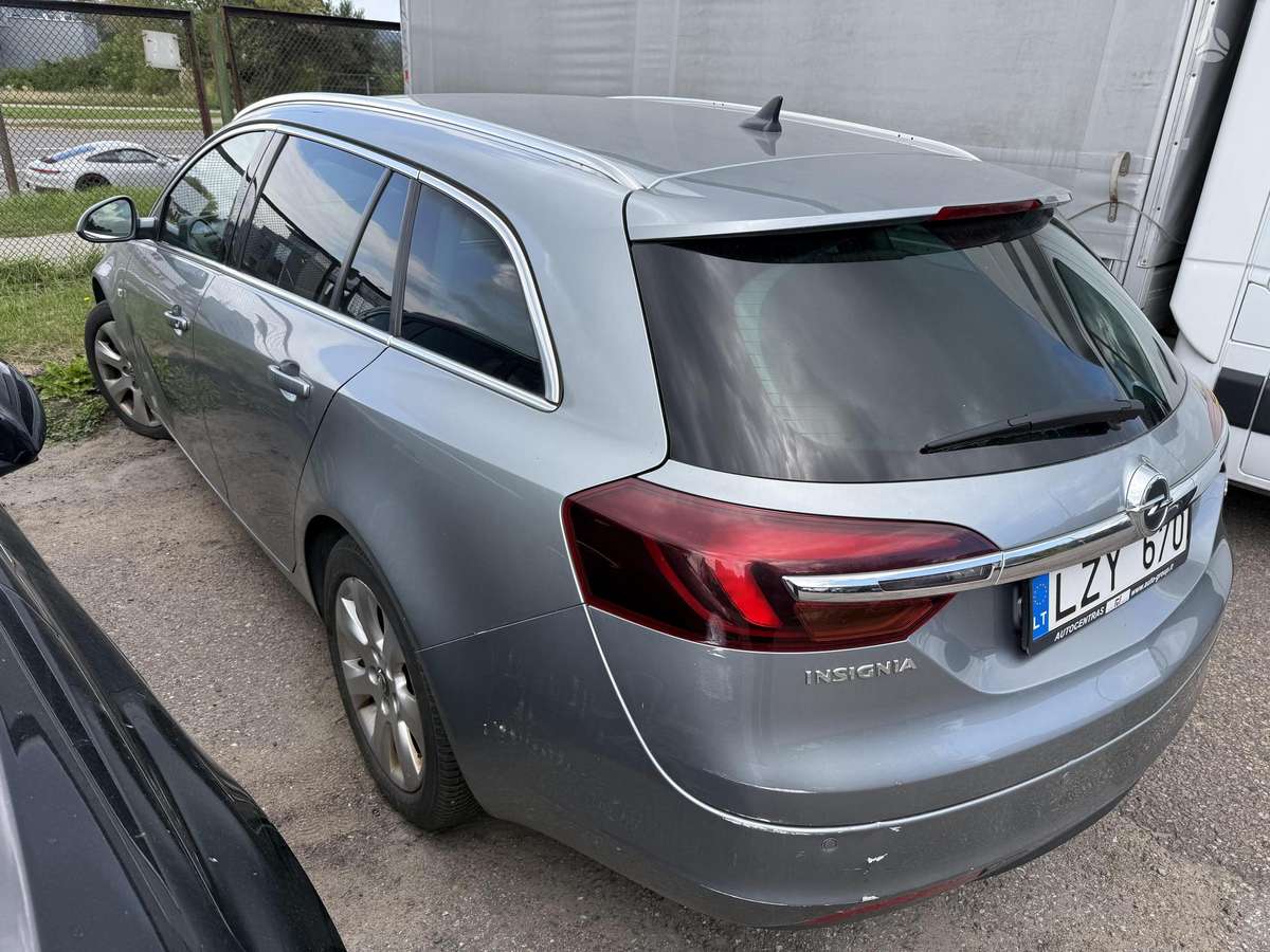 Opel Insignia, 2.0 l., Универсал