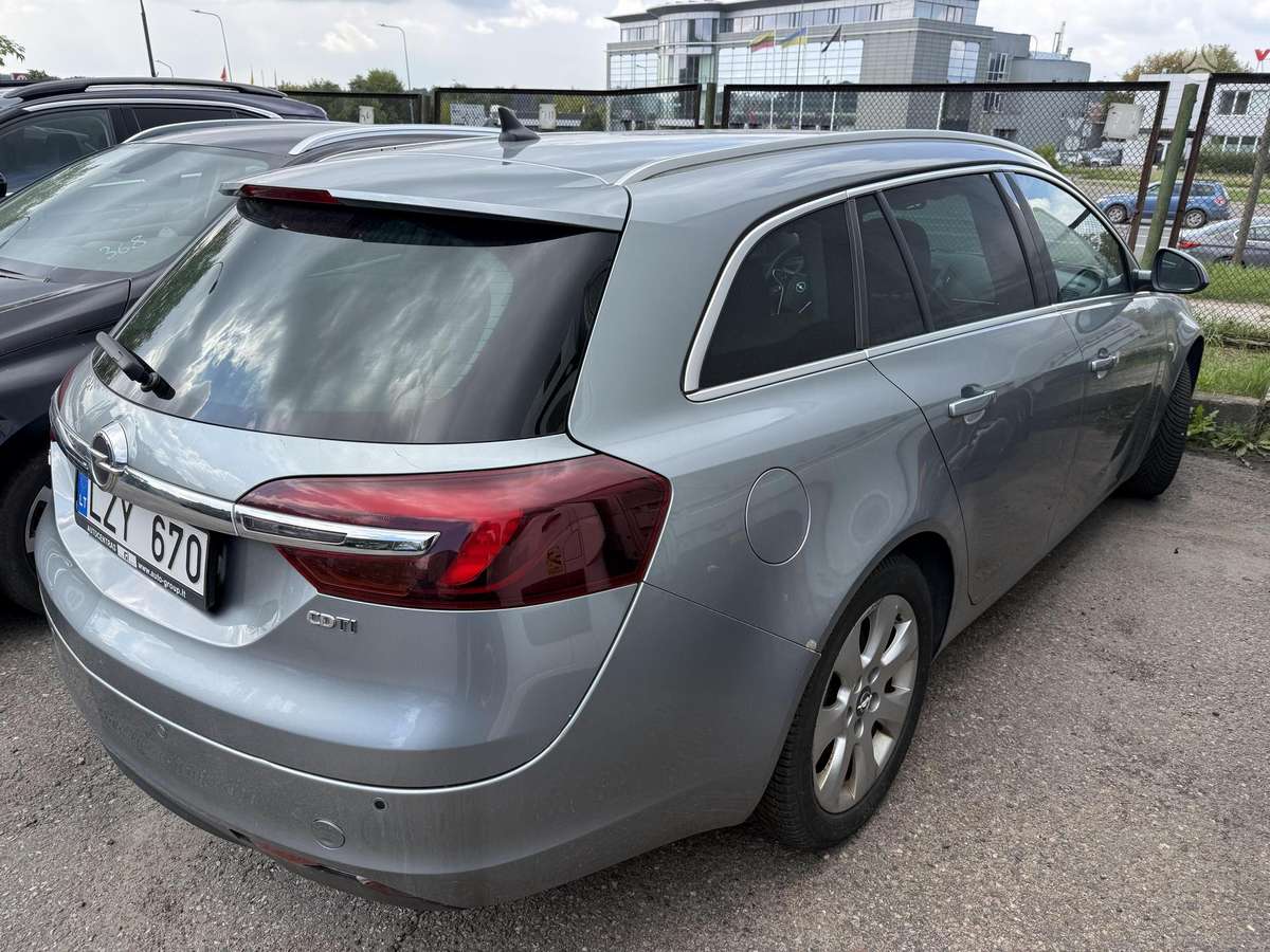 Opel Insignia, 2.0 l., Универсал