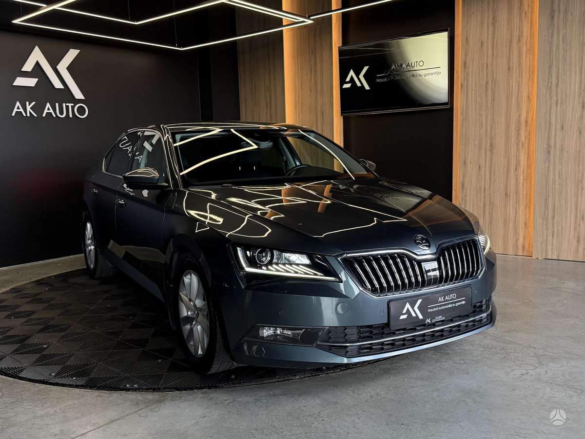 Skoda Superb, 2.0 l., Хэтчбек