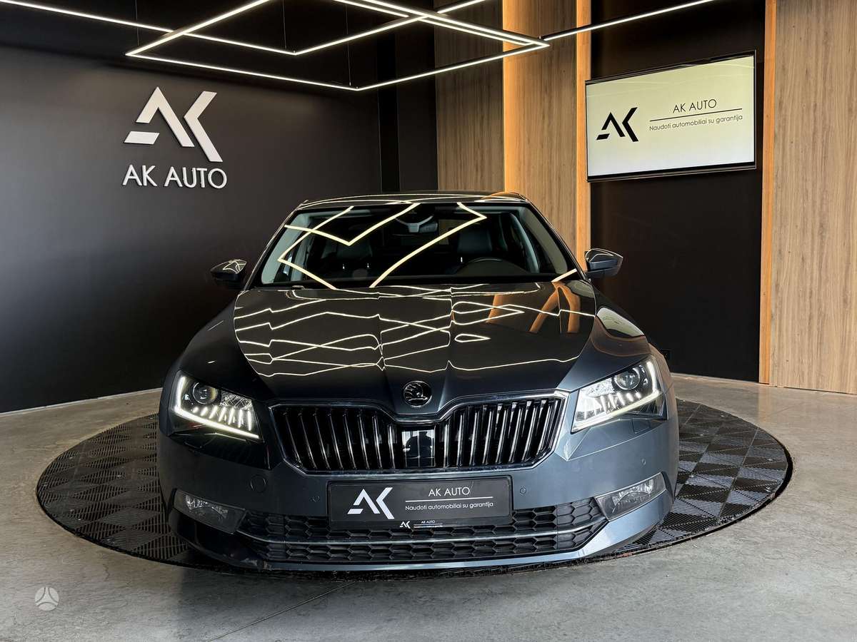 Skoda Superb, 2.0 l., Хэтчбек