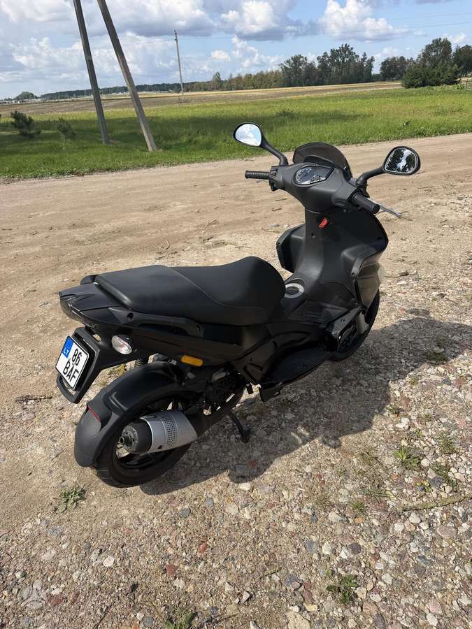 Gilera Runner 49cc, мотороллеры / мопеды