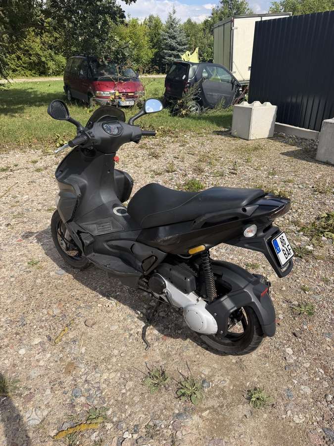 Gilera Runner 49cc, мотороллеры / мопеды