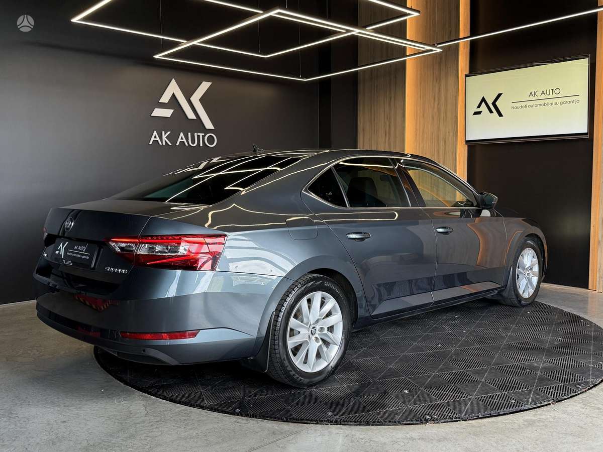 Škoda Superb - 12