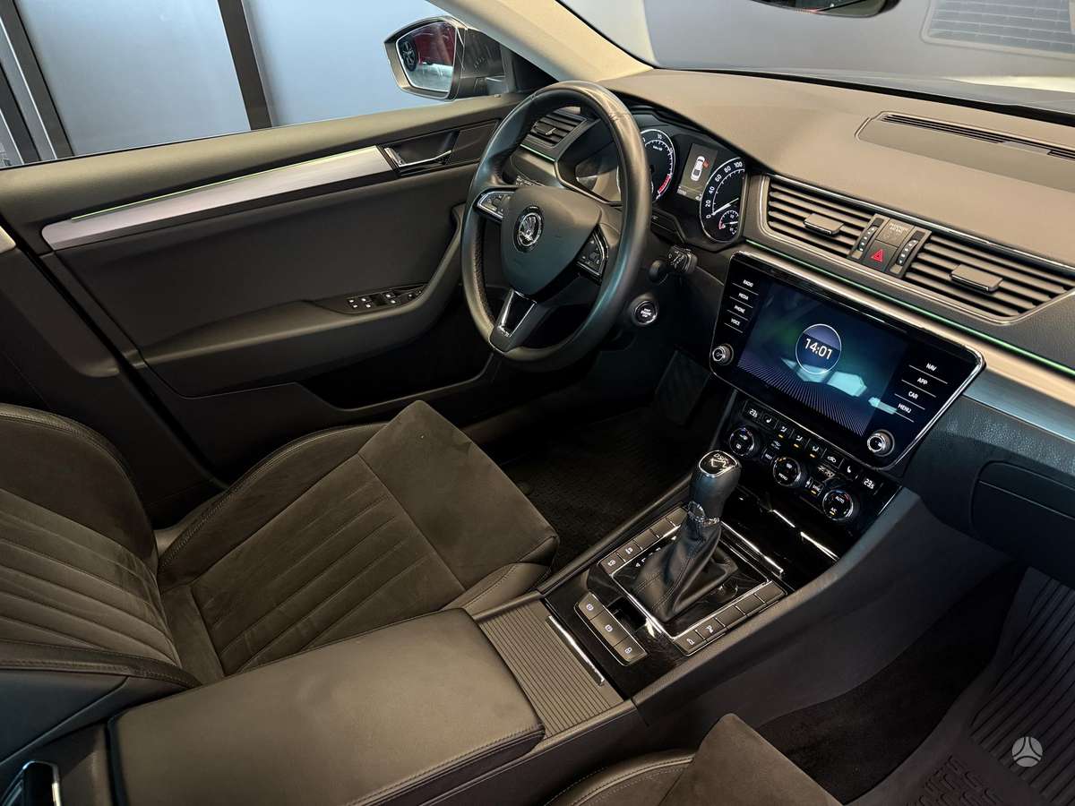 Skoda Superb, 2.0 l., Хэтчбек