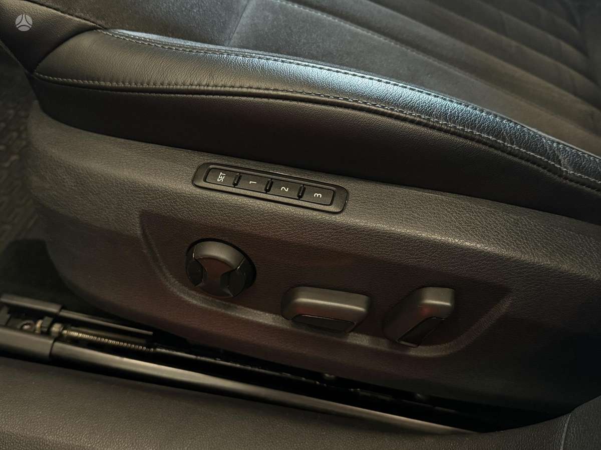 Skoda Superb, 2.0 l., Хэтчбек