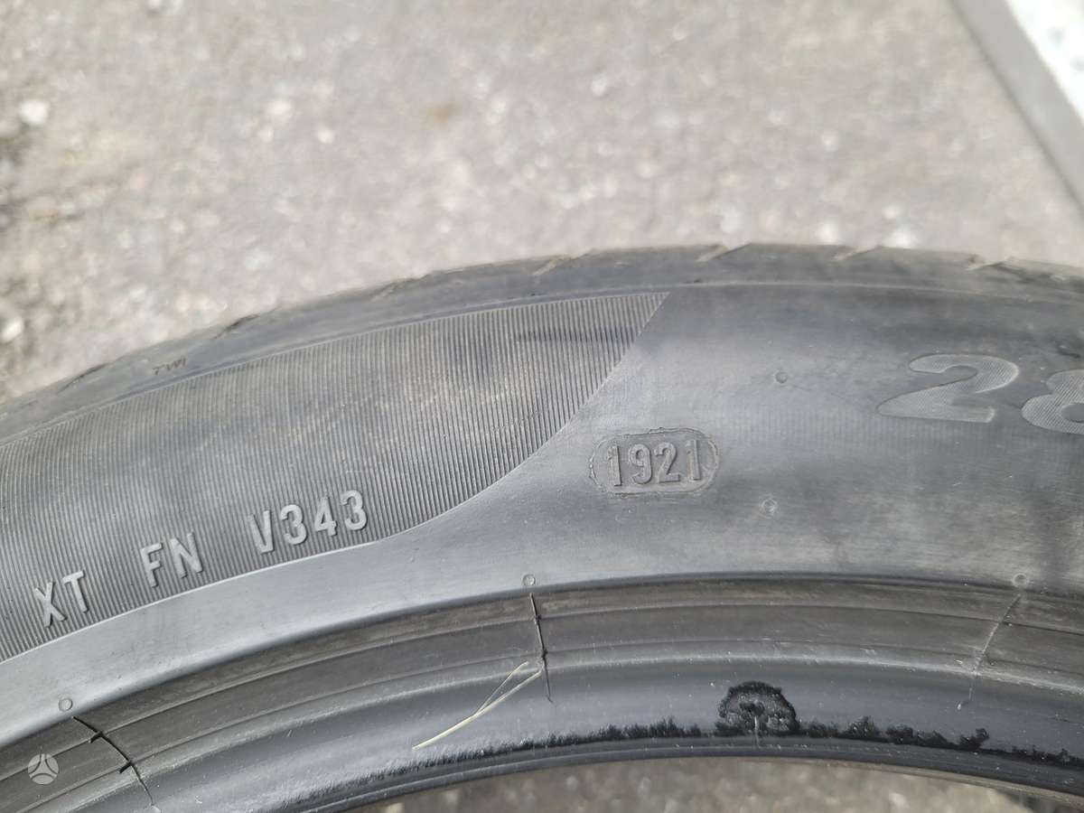 Pirelli +285/40-21, летние 315/35 R21