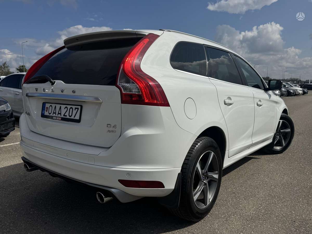 Volvo XC60 - 11
