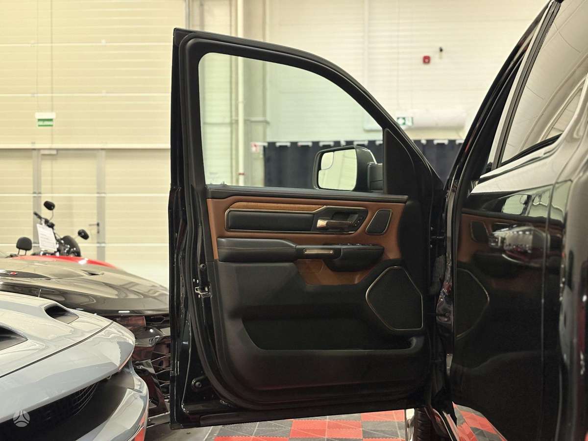 Dodge Ram, 5.7 l., Пикап