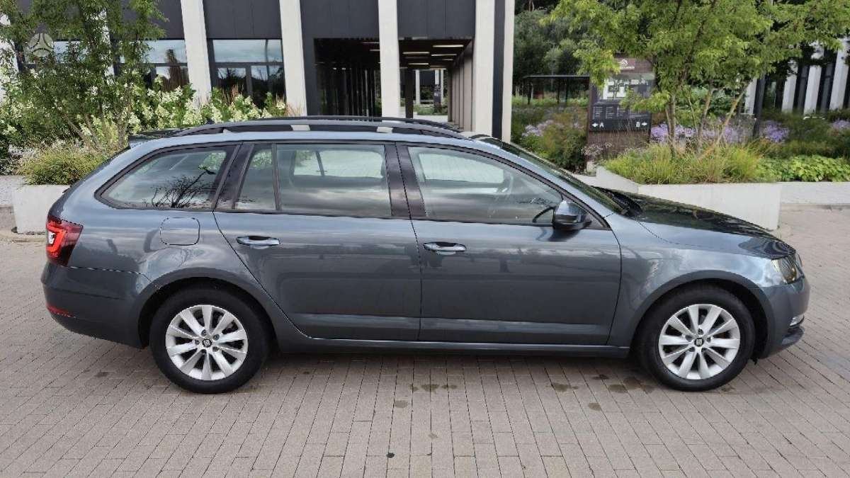 Škoda Octavia - 9