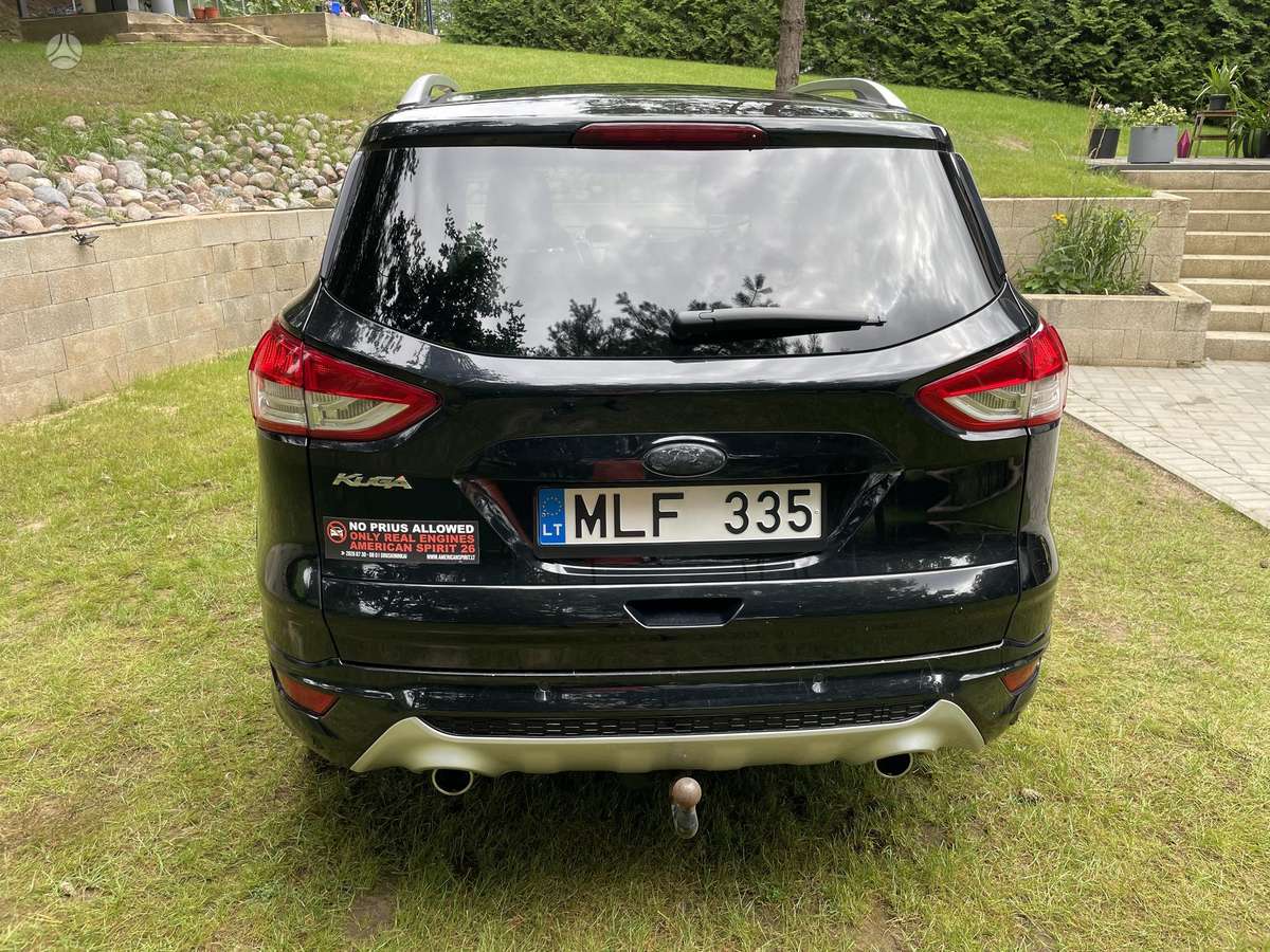 Ford Kuga, Внедорожник / Кроссовер