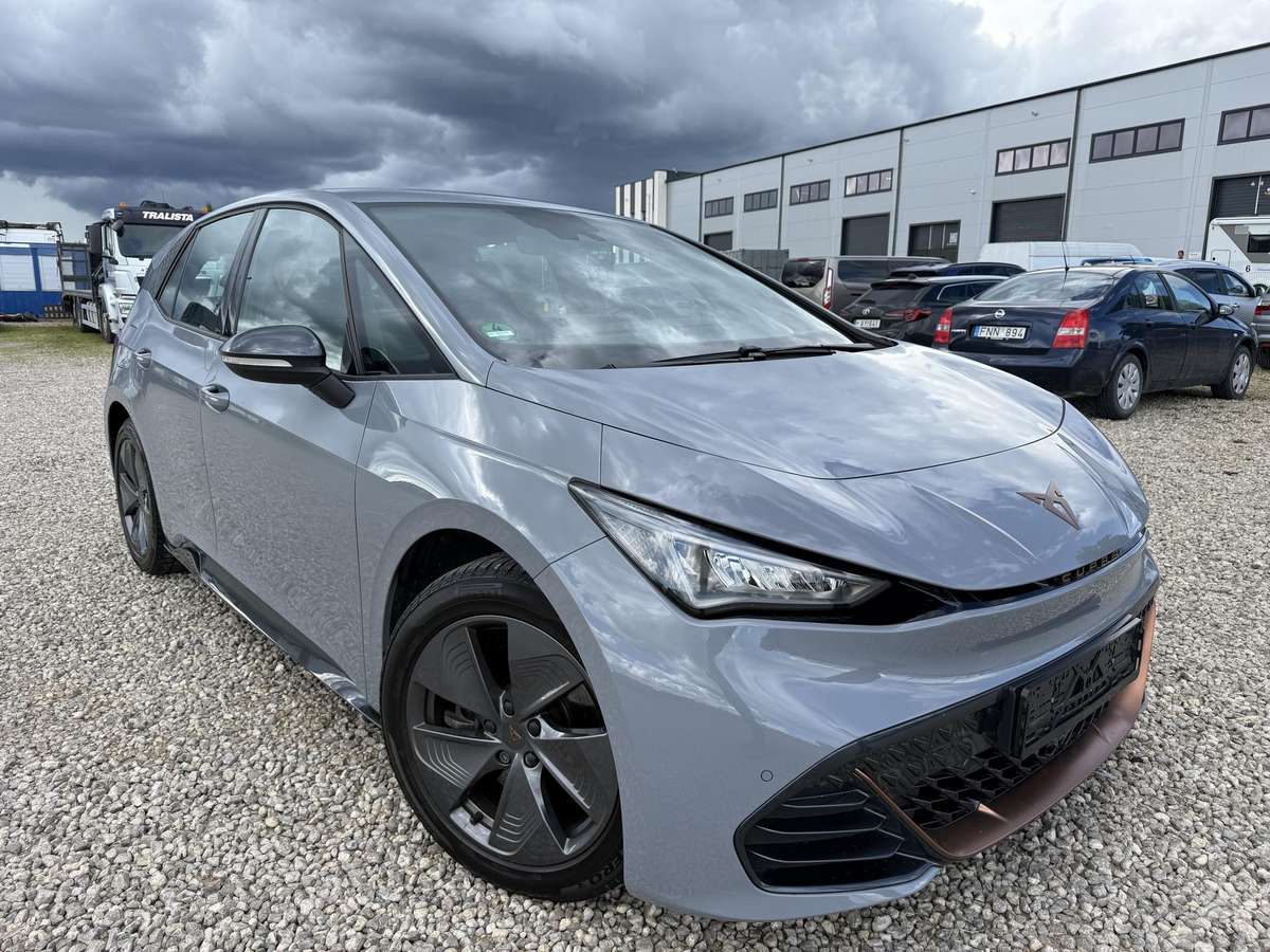 Cupra Born, 62 kWh, hatchback