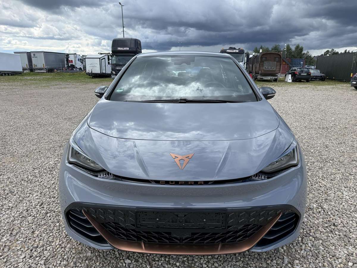 Cupra Born, 62 kWh, hatchback