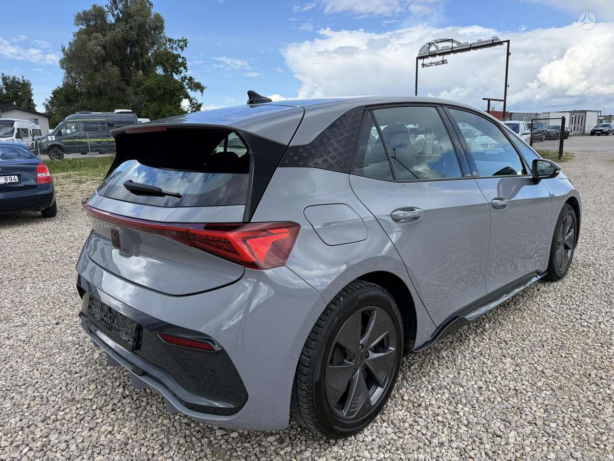 Cupra Born, 62 kWh, hatchback