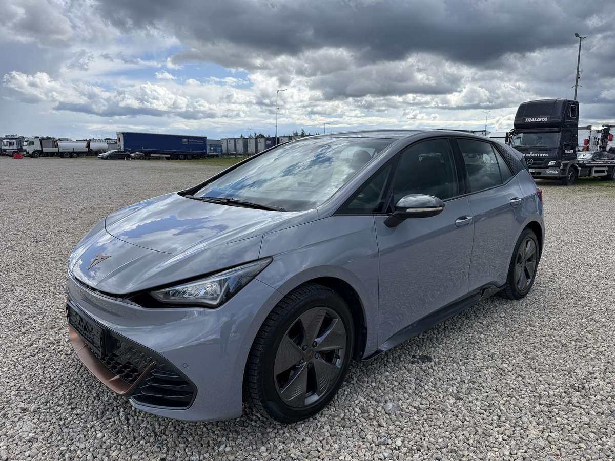 Cupra Born, 62 kWh, hatchback