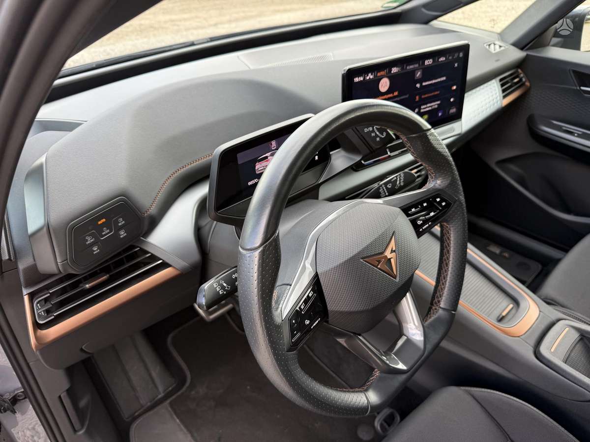Cupra Born, 62 kWh, hatchback