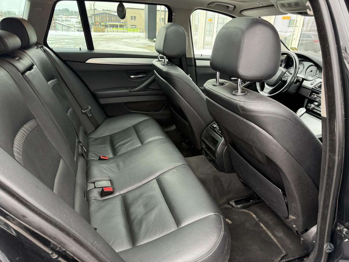 BMW 520, 2.0 l., wagon