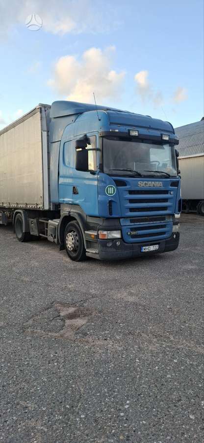 Scania R380, double sleeper