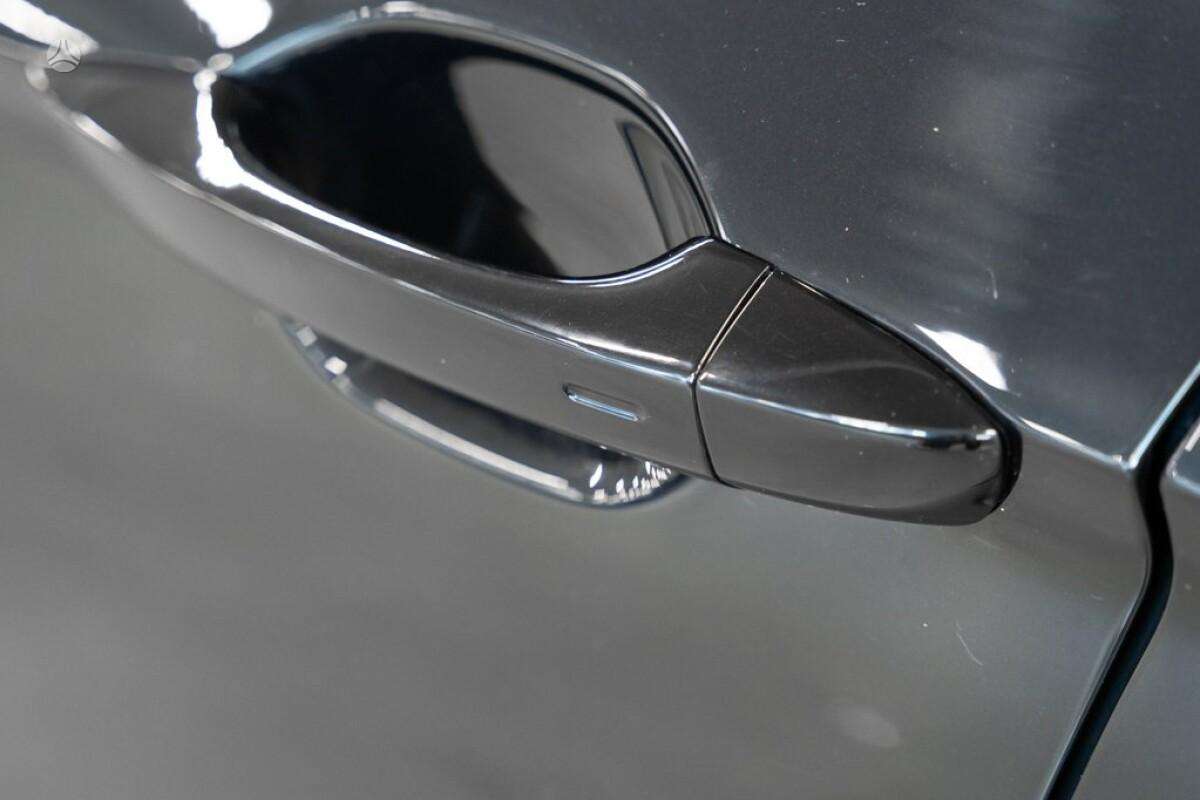 Volkswagen Passat, 2.0 l., Универсал