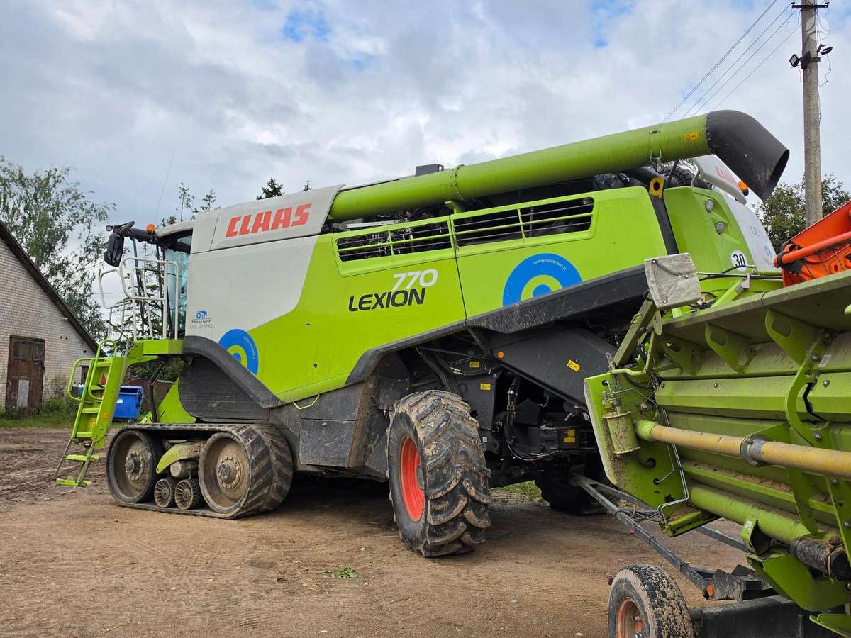 Claas Lexion 770TT, kombainai
