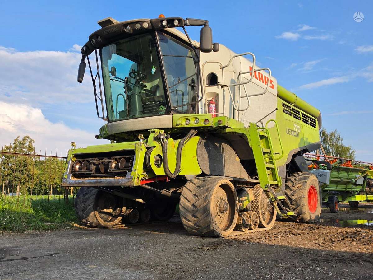 Claas Lexion 770TT, kombainai