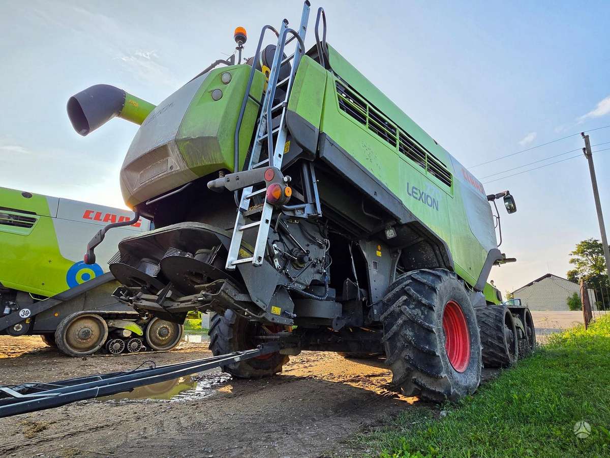 Claas Lexion 770TT, kombainai