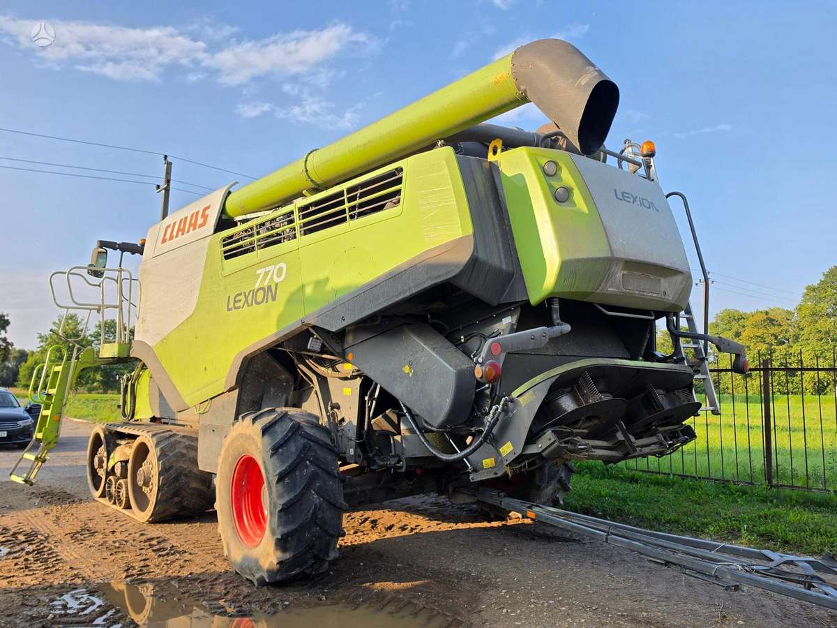Claas Lexion 770TT, kombainai