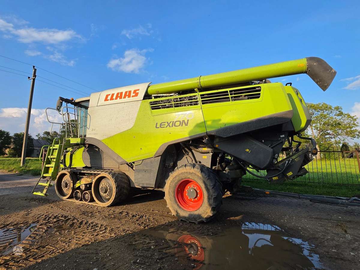 Claas Lexion 770TT, kombainai