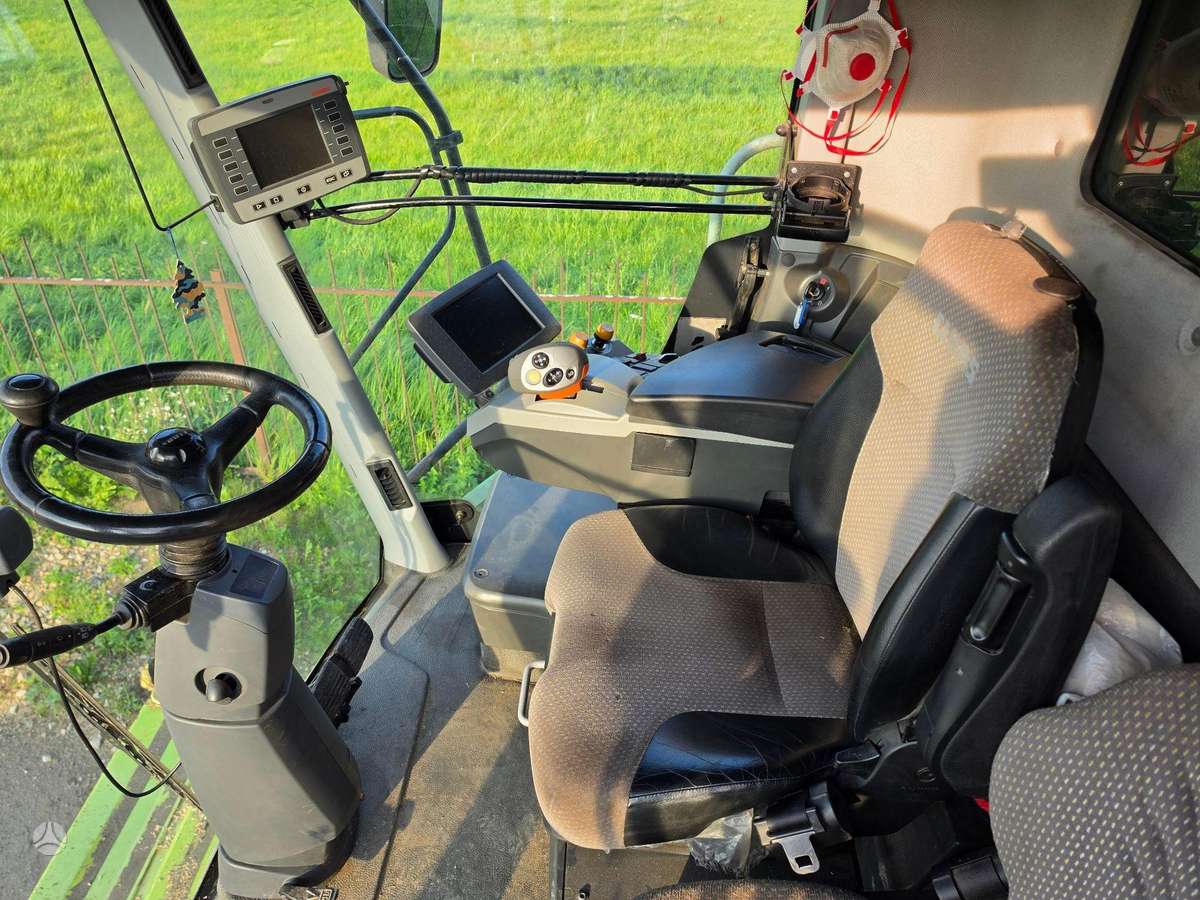 Claas Lexion 770TT, kombainai