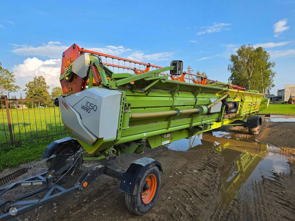 Claas Lexion 770TT, kombainai