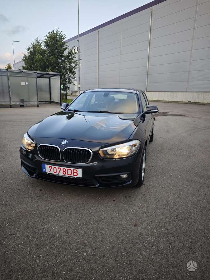 BMW 118, 2.0 l., Хэтчбек