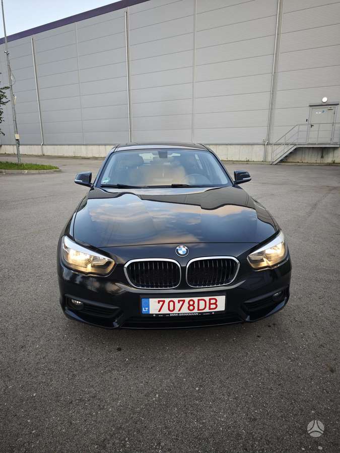 BMW 118, 2.0 l., Хэтчбек