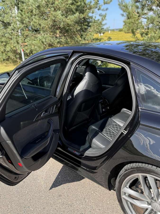 Audi S6, 4.0 l., Седан