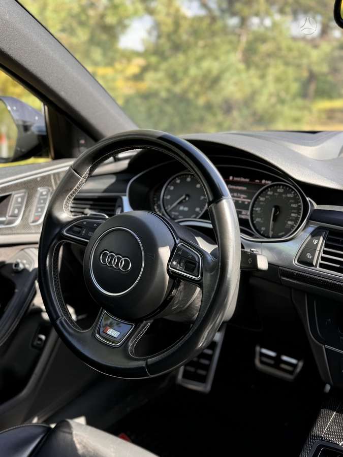 Audi S6, 4.0 l., Седан