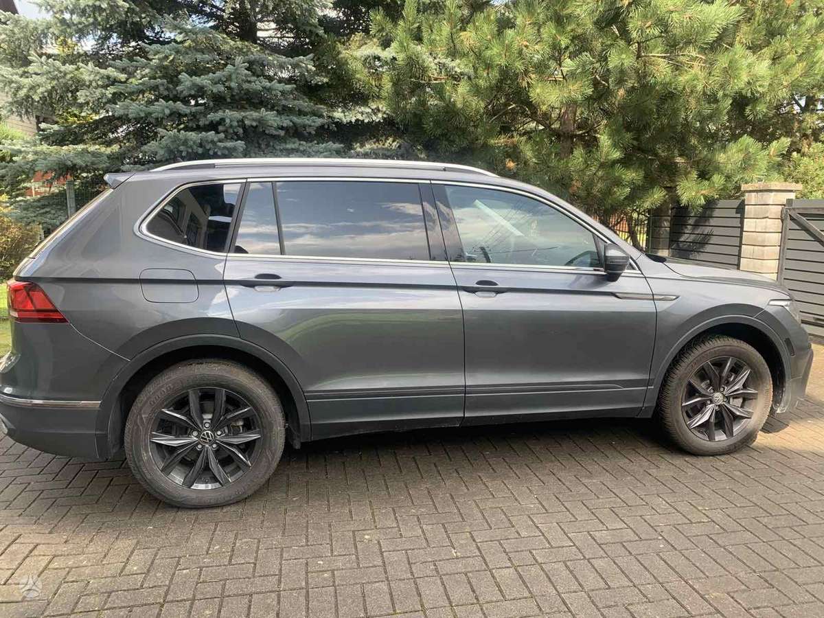 Volkswagen Tiguan Allspace - 1