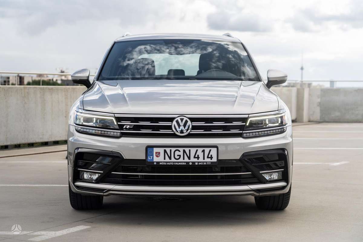 Volkswagen Tiguan - 5