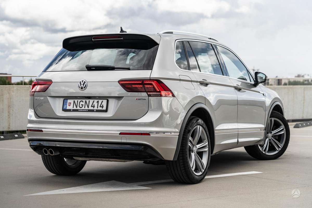 Volkswagen Tiguan - 7