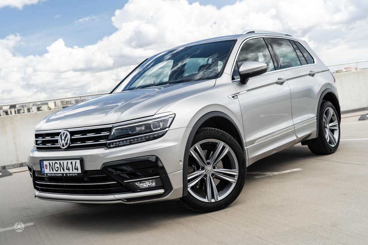 Volkswagen Tiguan - 11