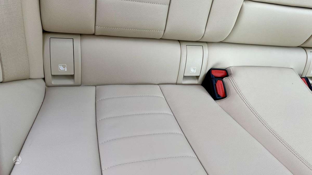 BMW 320, 2.0 l., Седан
